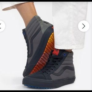 🌈 H&B Vans Sk8 Hi Tops Charcoal and rainbow 🌈